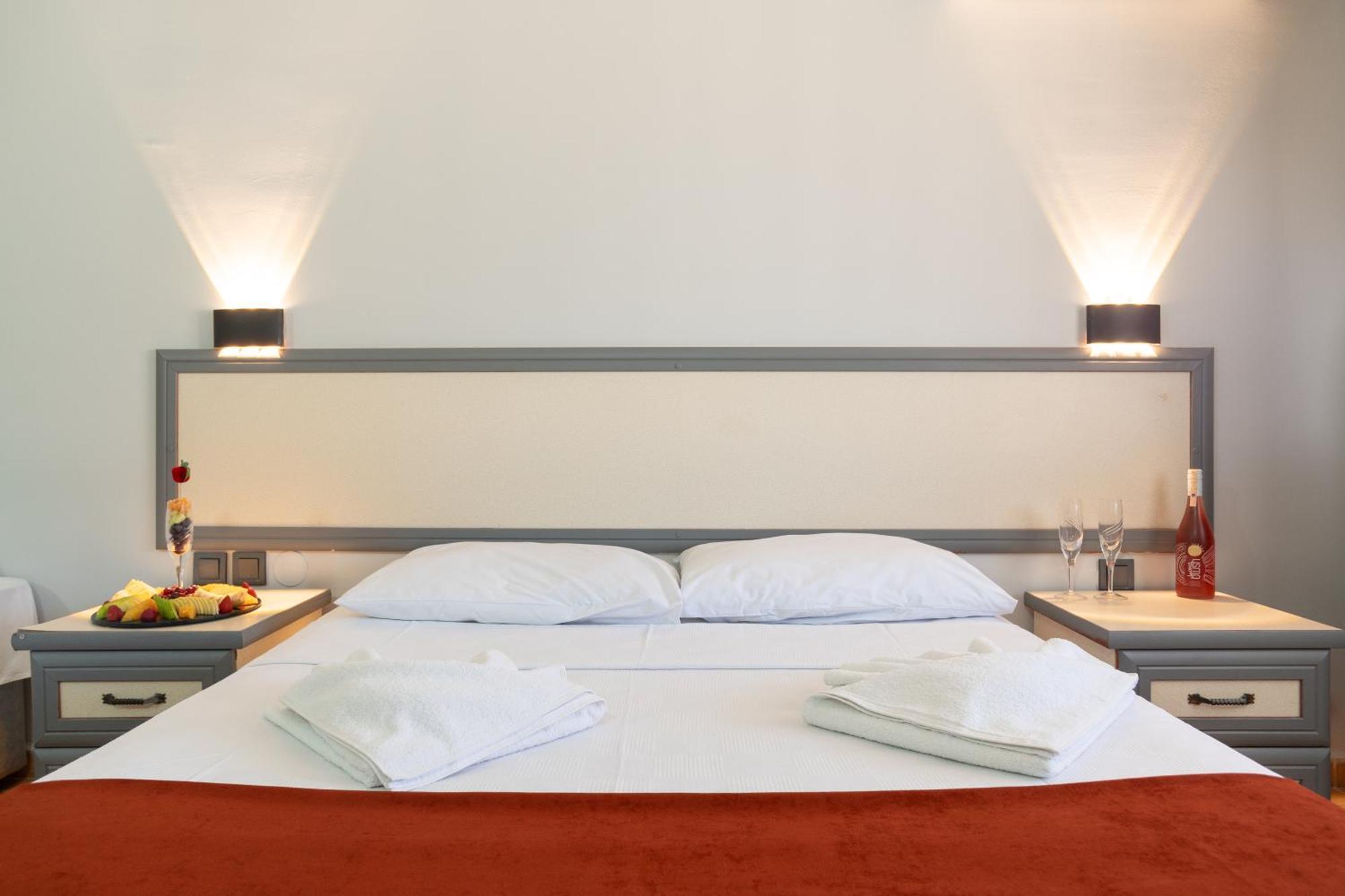 Club Aquarium Hotel & Spa Guvercinlik  Екстер'єр фото