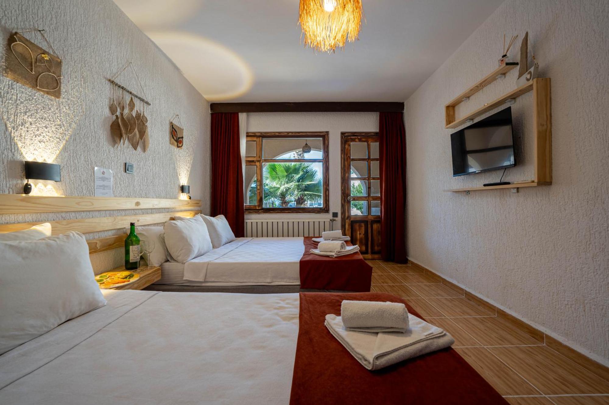 Club Aquarium Hotel & Spa Guvercinlik  Екстер'єр фото